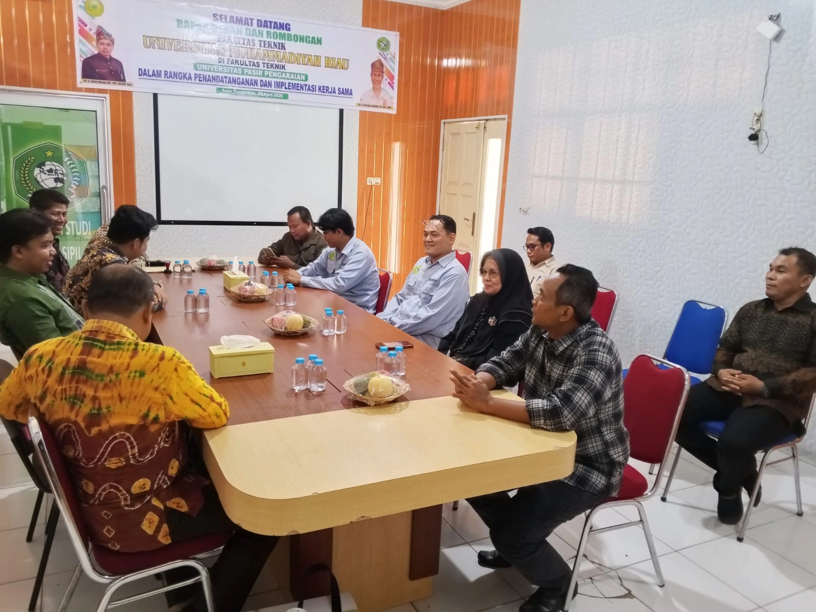 MoU Fakultas Teknik Universitas Pasir Pengaraian dengan Fakultas Teknik Universitas Muhamadian Riau